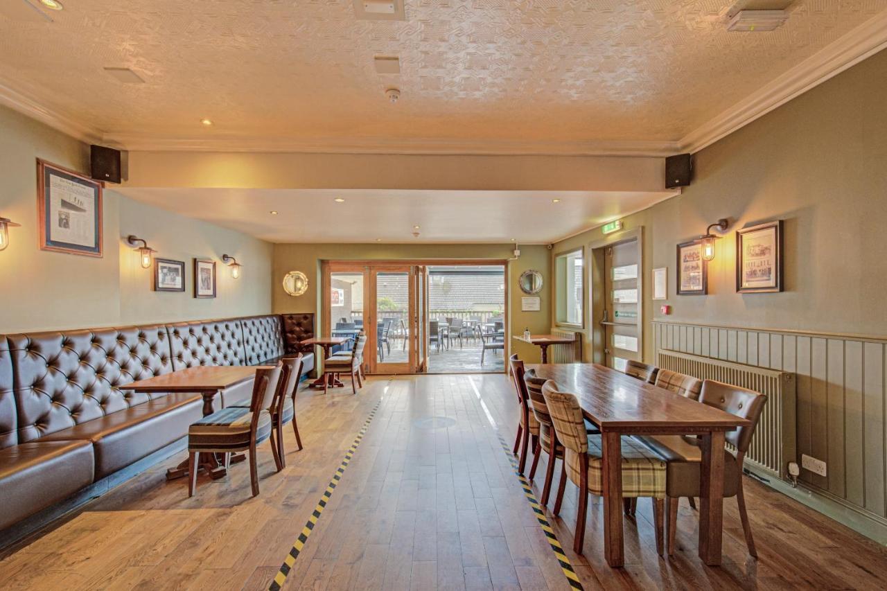 Kinloch Arms Hotel Carnoustie Exteriör bild